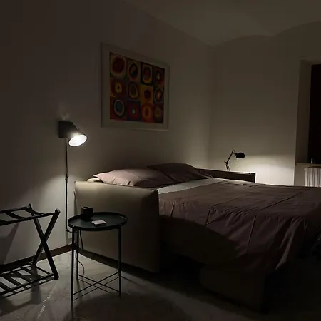 Donato's Stone House Apartment *
